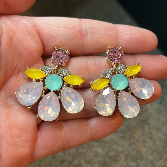 Statement Earrings - Picture 4 of 6